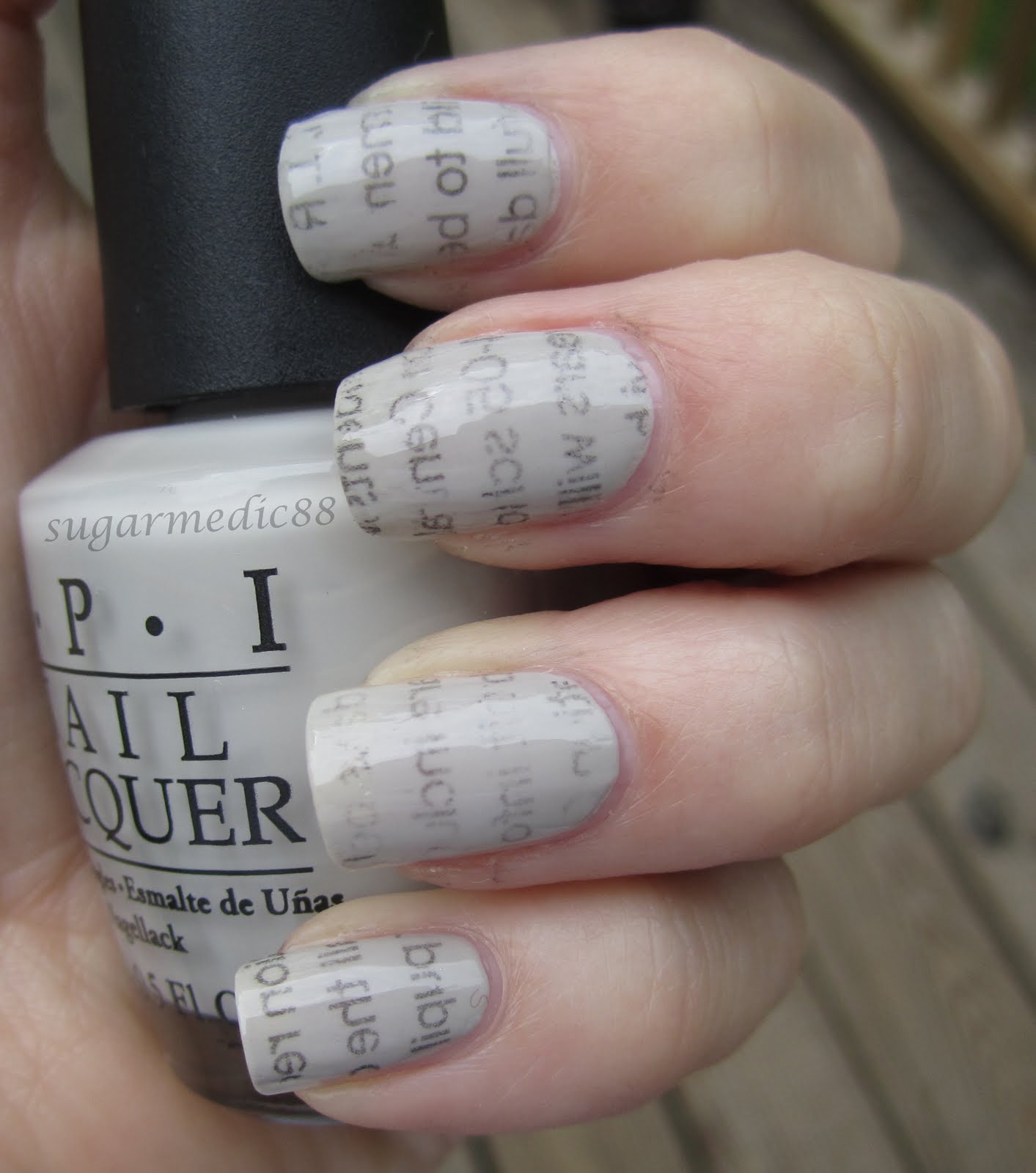 Newspaper Nails Without Rubbing Alcohol